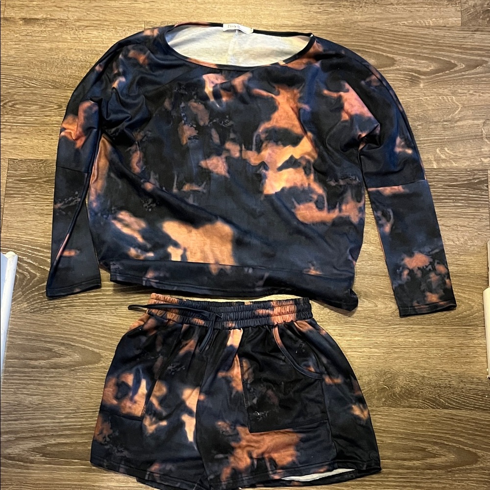 Tie-Dye Lounge Pajama Set - Black & Orange